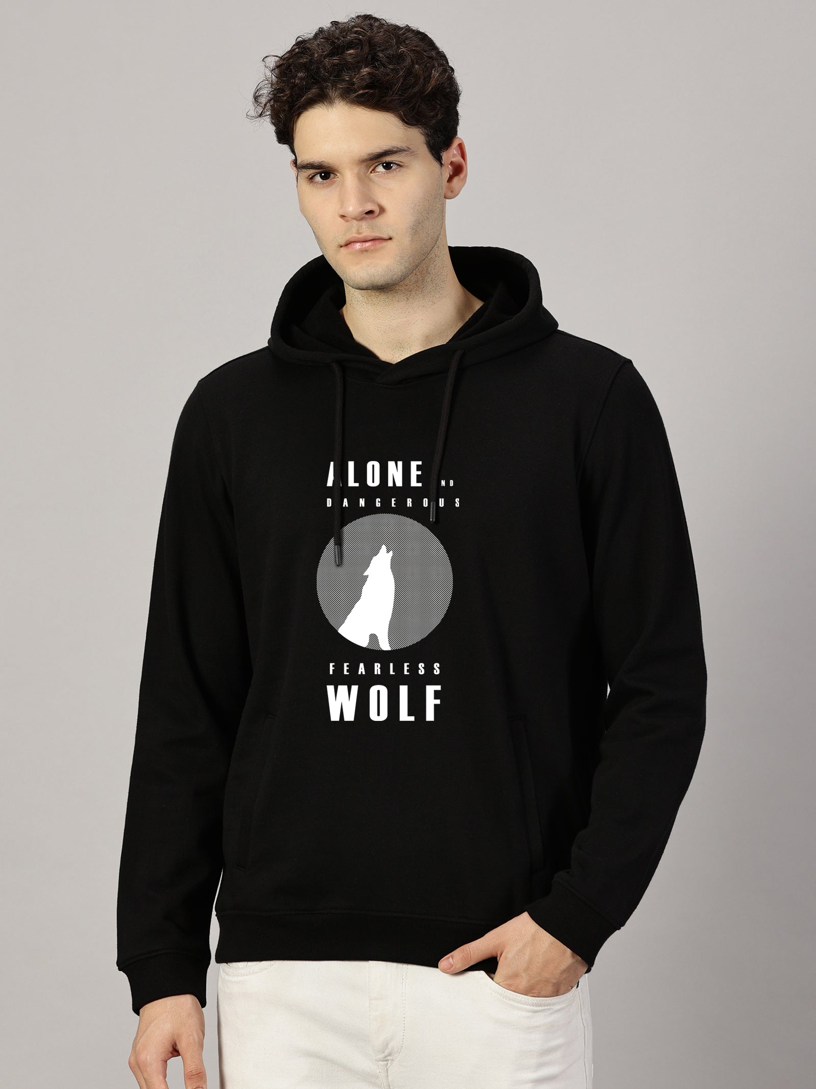 Sweatshirt : Wolf Printed Hoodie