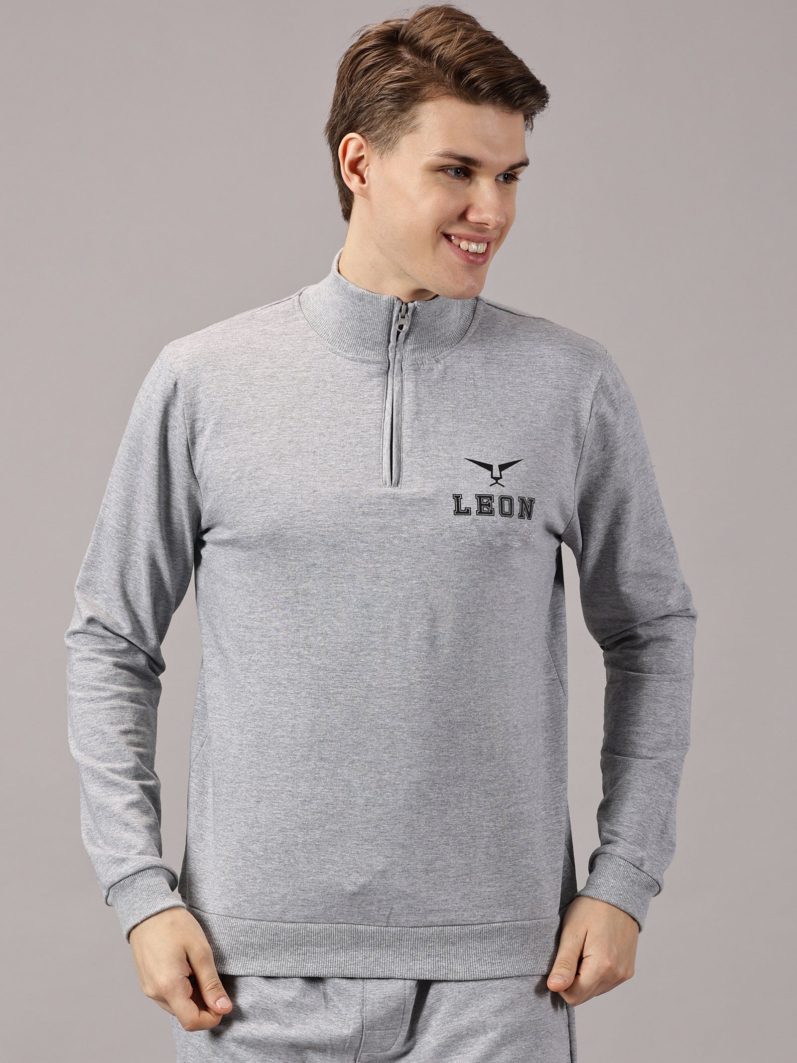 active wear : Sports High Neck