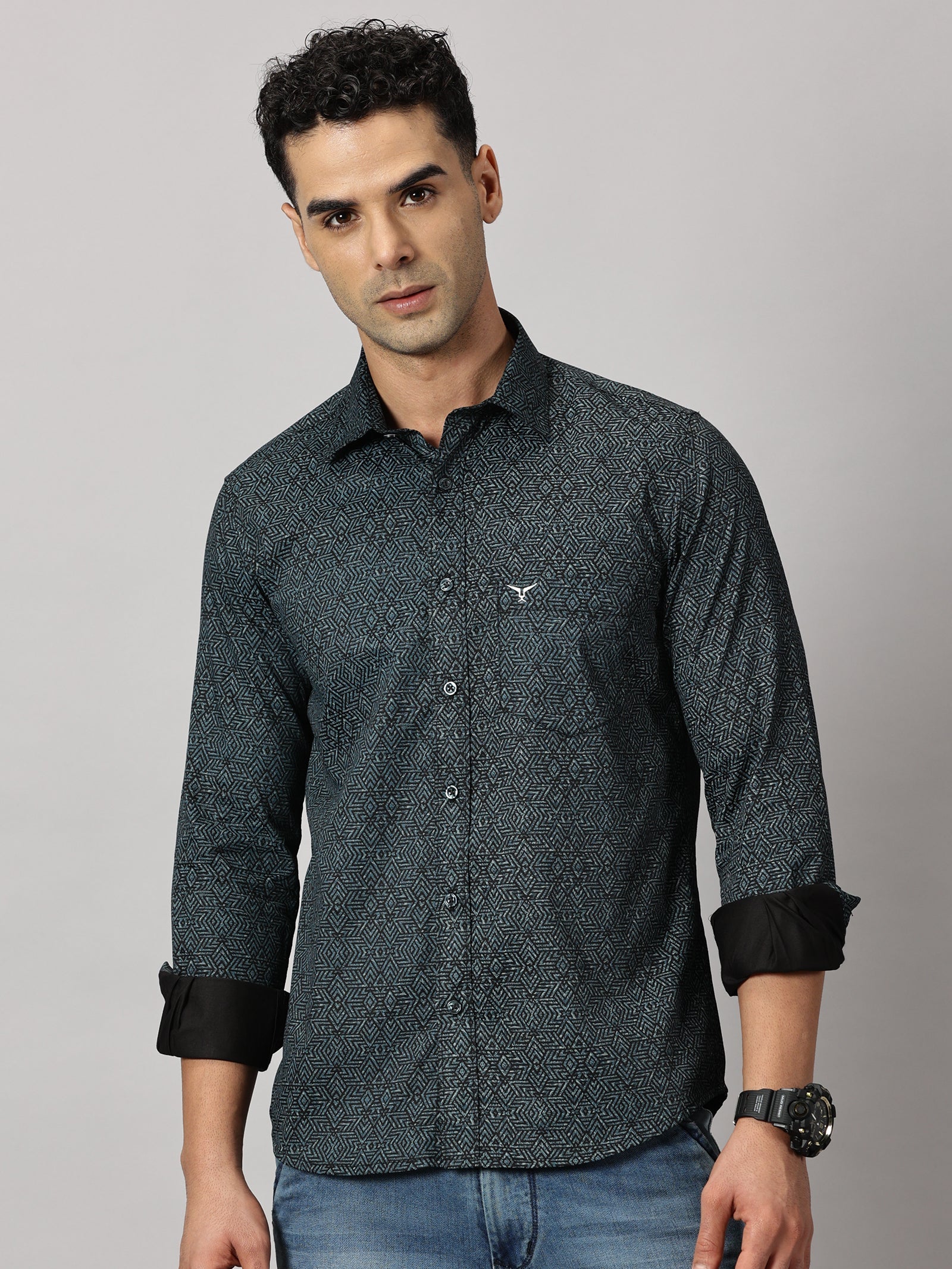 Casuals : Geometric Printed Shirt