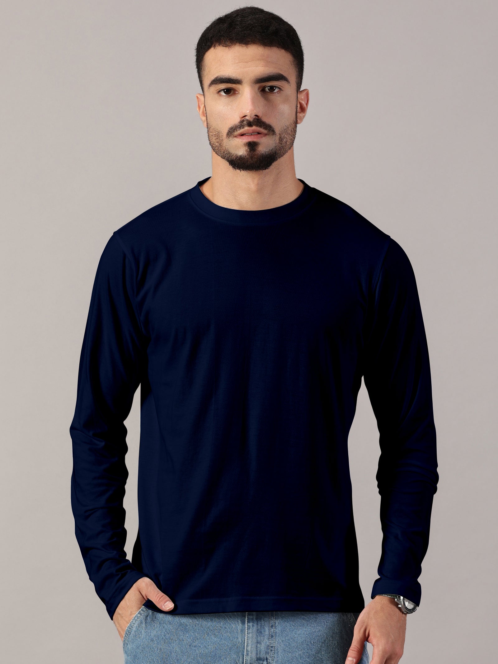 Casuals : Basic Neck T-Shirt