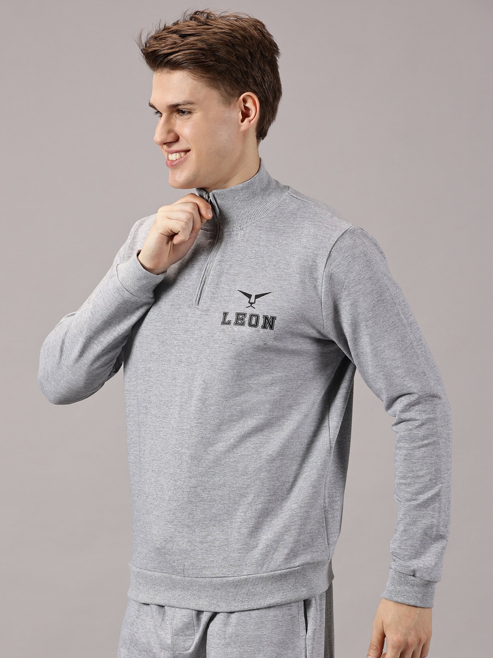 active wear : Sports High Neck