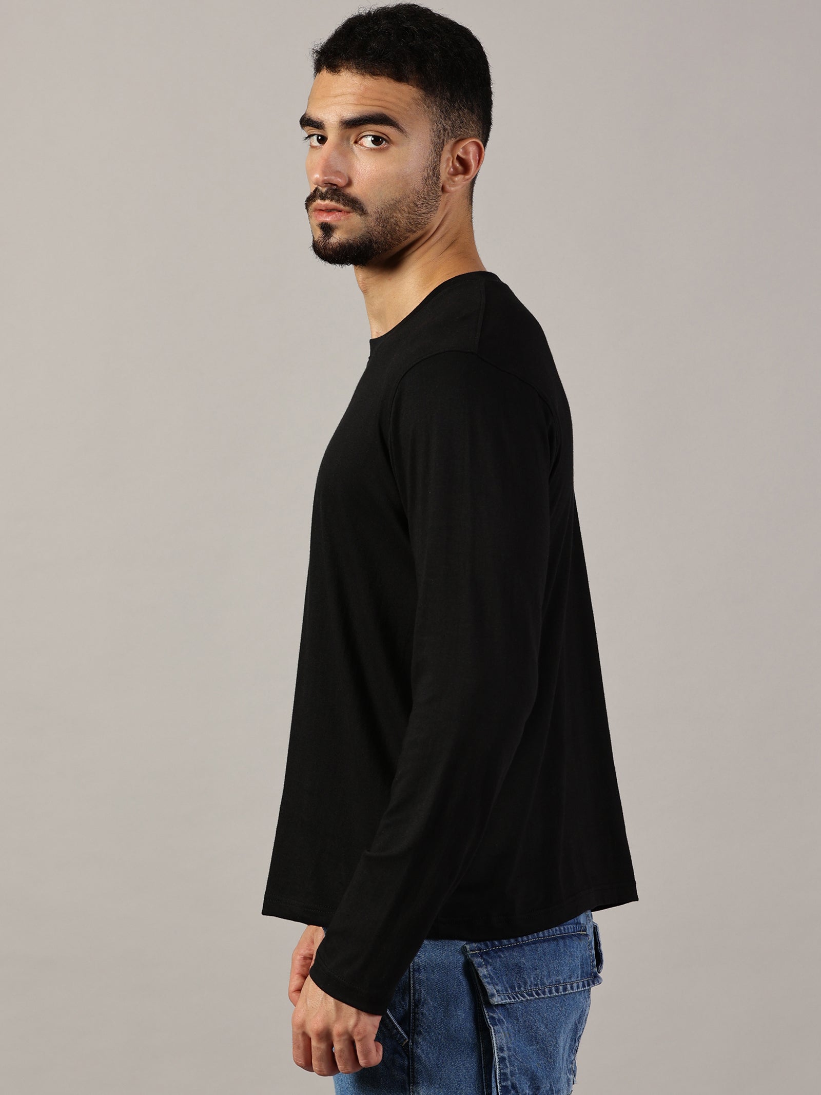 Baics : Solid T-Shirt