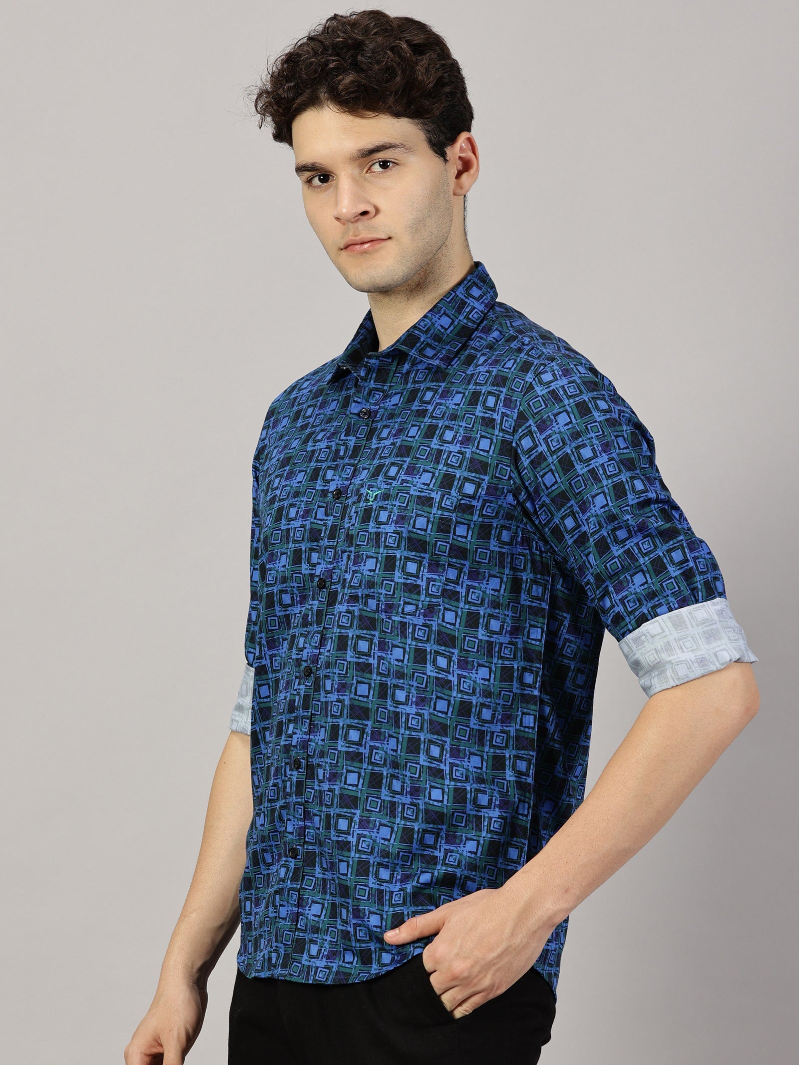 Casuals : Geometric Printed Shirt