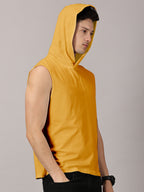 T-Shirt : Strive Hooded vest