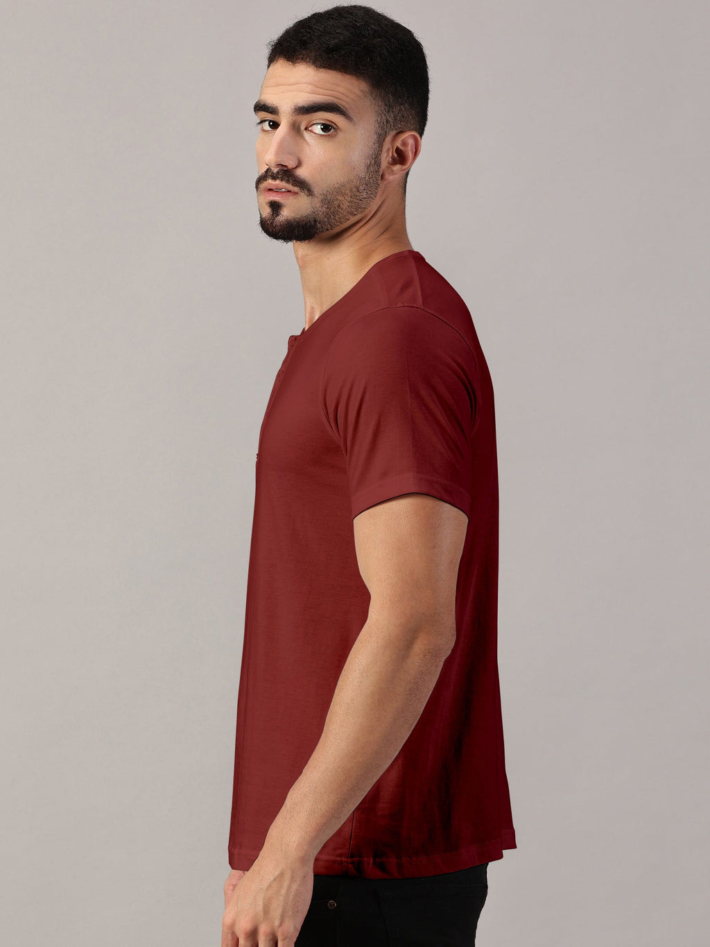 Casuals : Henley Neck T-Shirt