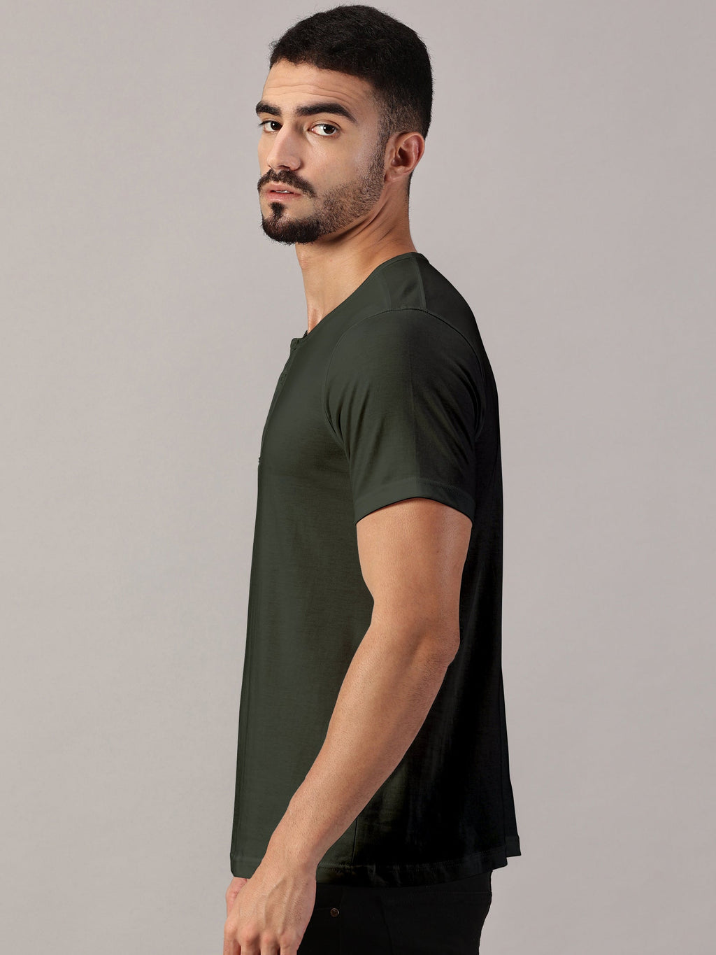 Casuals : Henley Neck T-Shirt