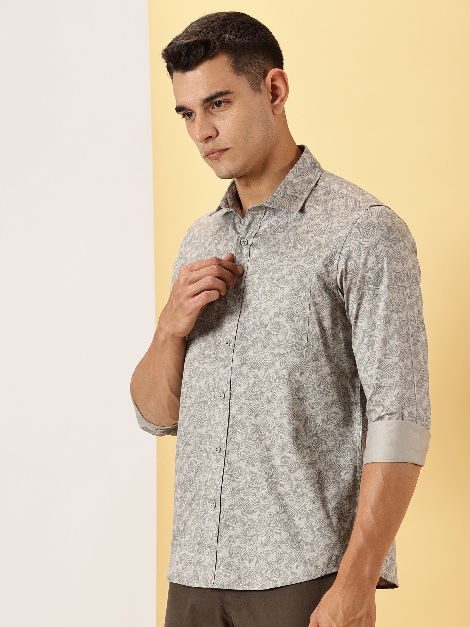 Casuals : Leaf Print full sleeve shirt