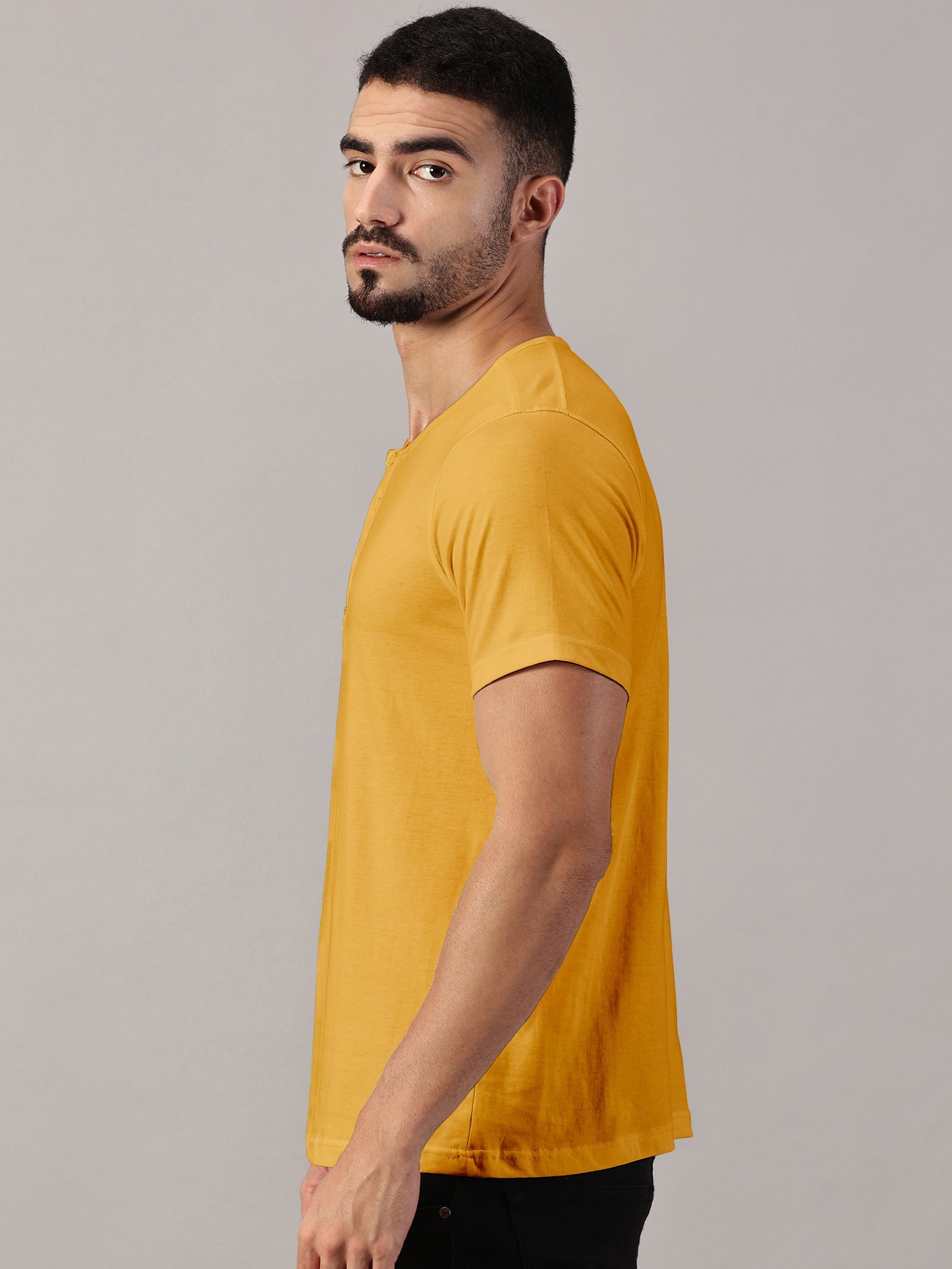 Casuals : Henley Neck T-Shirt