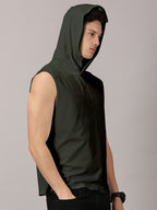 T-Shirt : Strive Hooded vest
