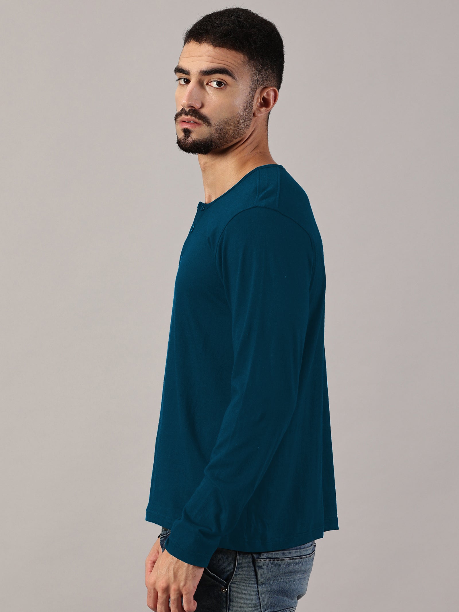 Casuals : Henley Neck T-Shirt