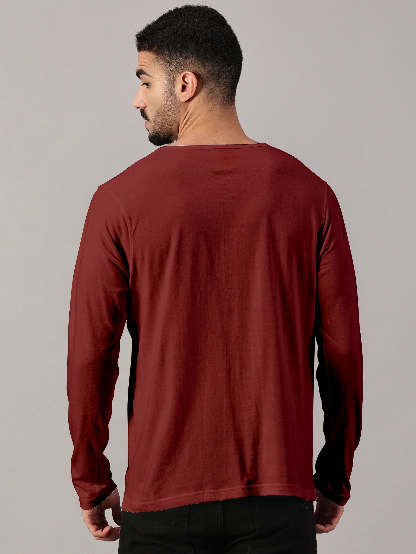 Casuals : Henley Neck T-Shirt