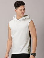 T-Shirt : Strive Hooded vest