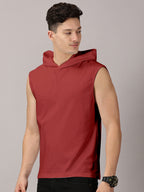 T-Shirt : Strive Hooded vest