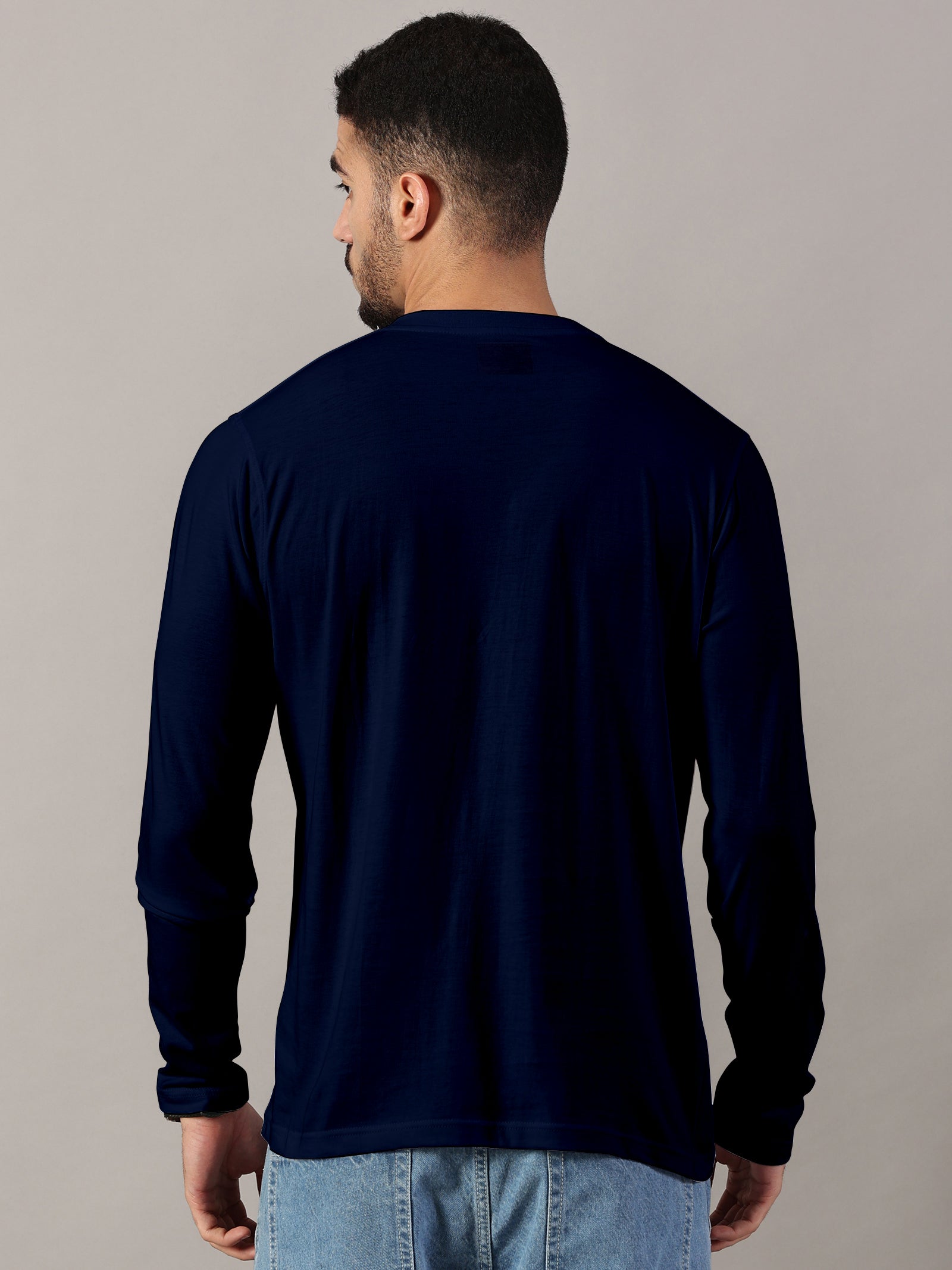 Casuals : Basic Neck T-Shirt