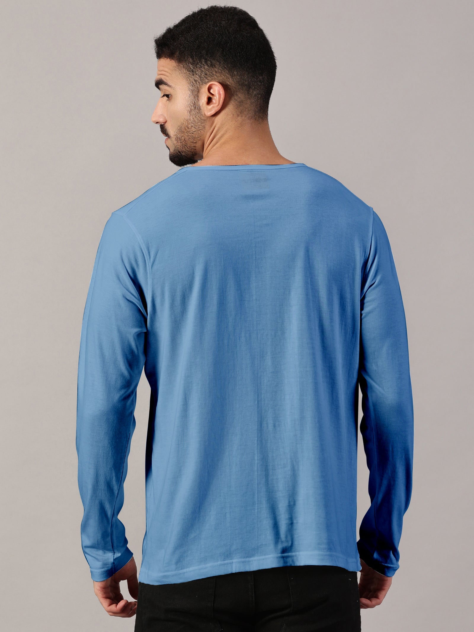 Casuals : Henley Neck T-Shirt