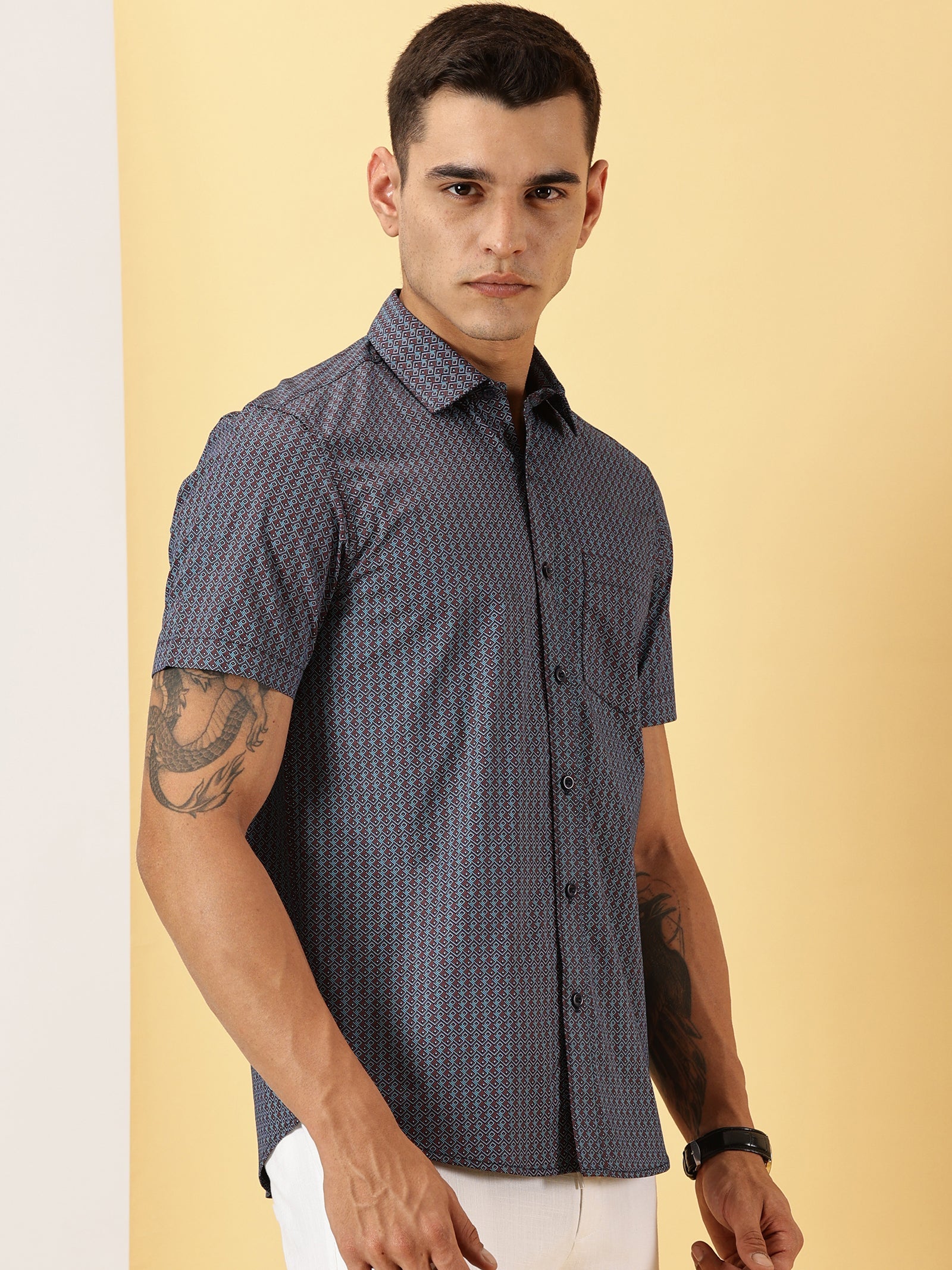 Casuals : 3D Print halfsleeve shirt