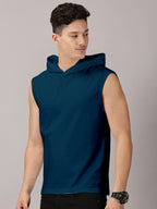 T-Shirt : Strive Hooded vest