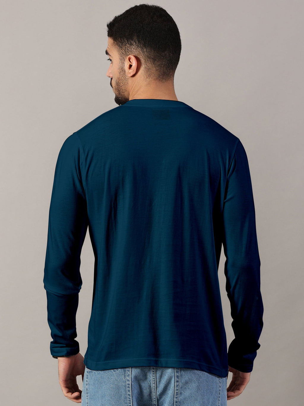 Casuals : Basic Neck T-Shirt