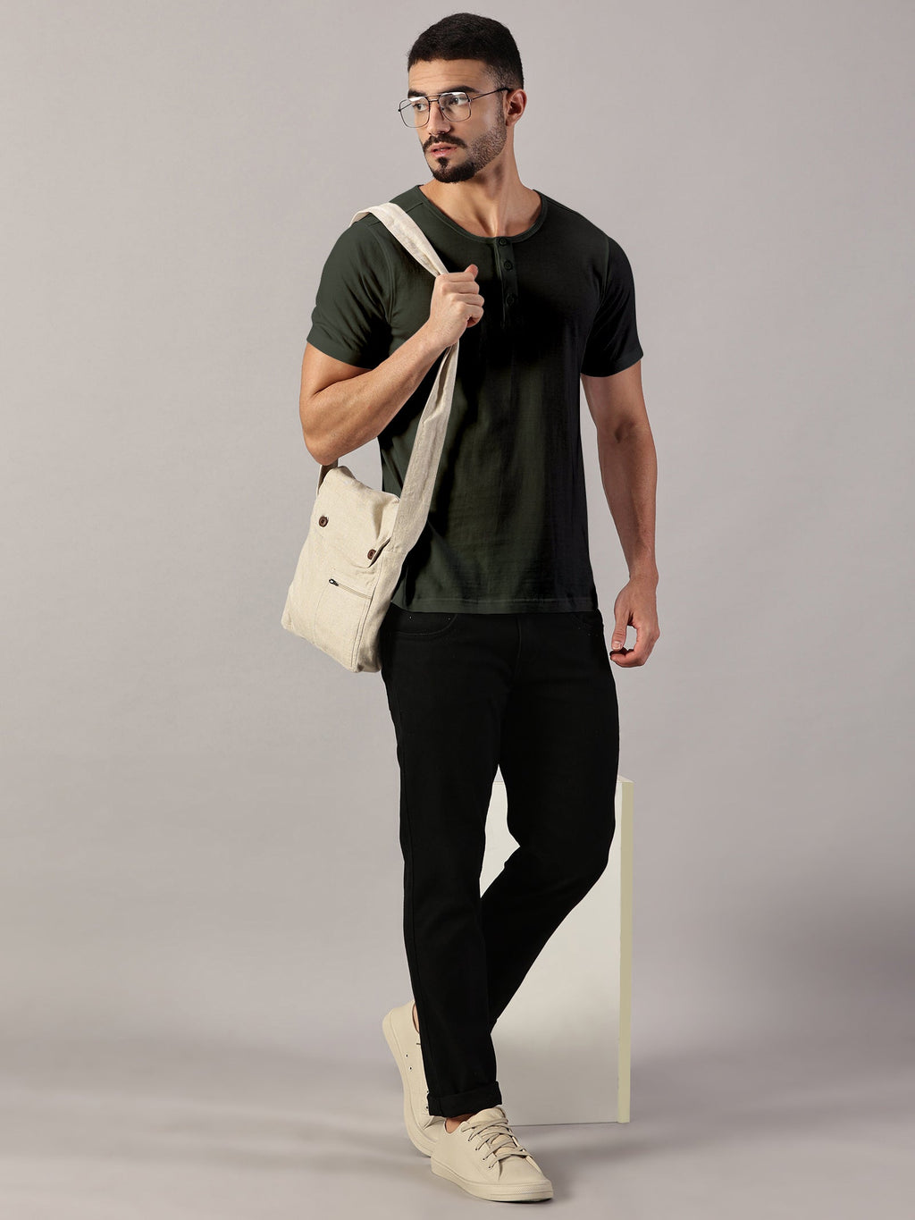 Casuals : Henley Neck T-Shirt