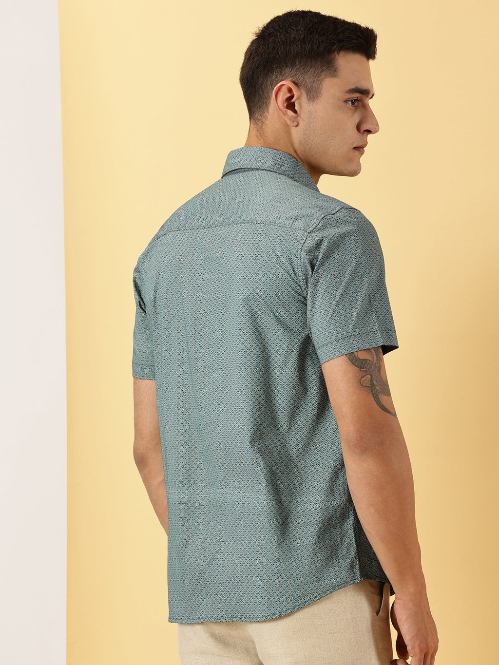 Casuals : 3D Print half sleeve shirt