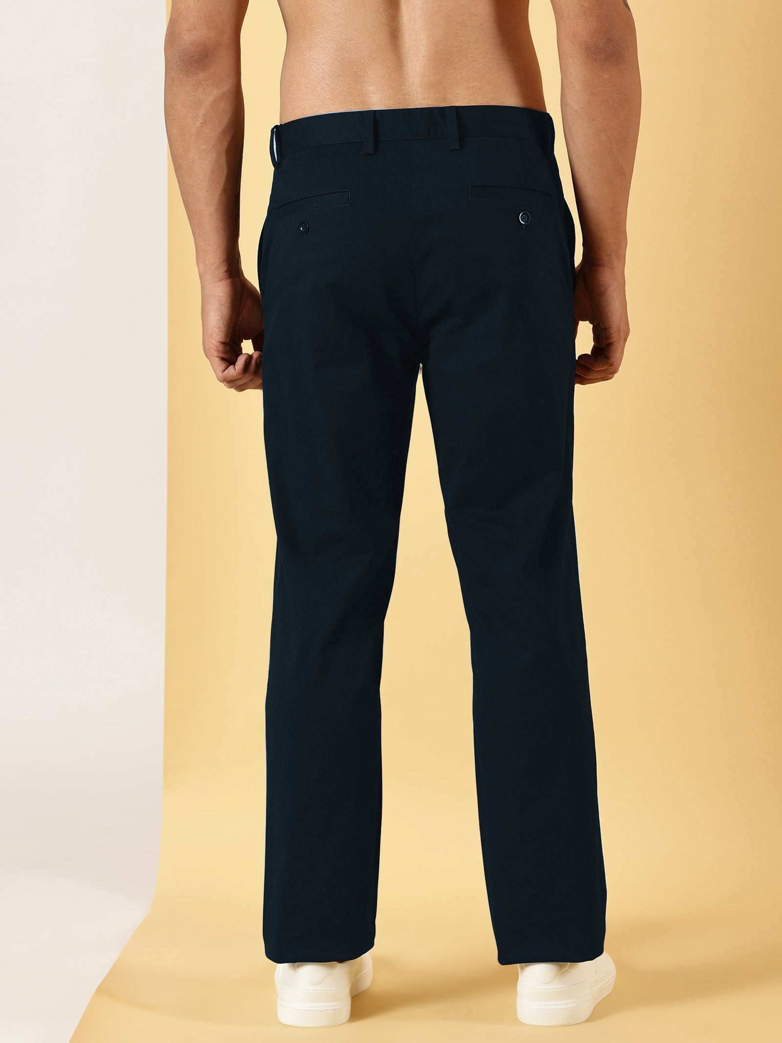Casuals : Chinos Pant