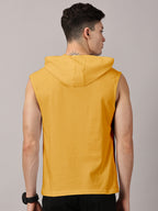 T-Shirt : Strive Hooded vest