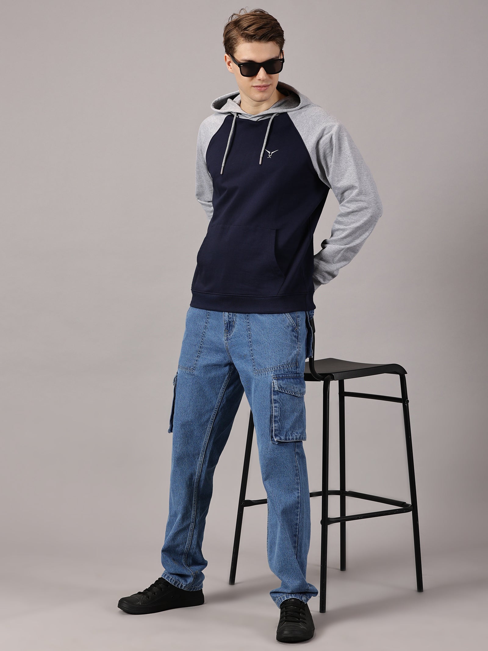 Sweatshirt : Raglan Hoodie