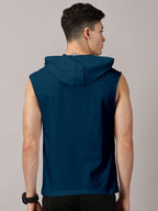 T-Shirt : Strive Hooded vest