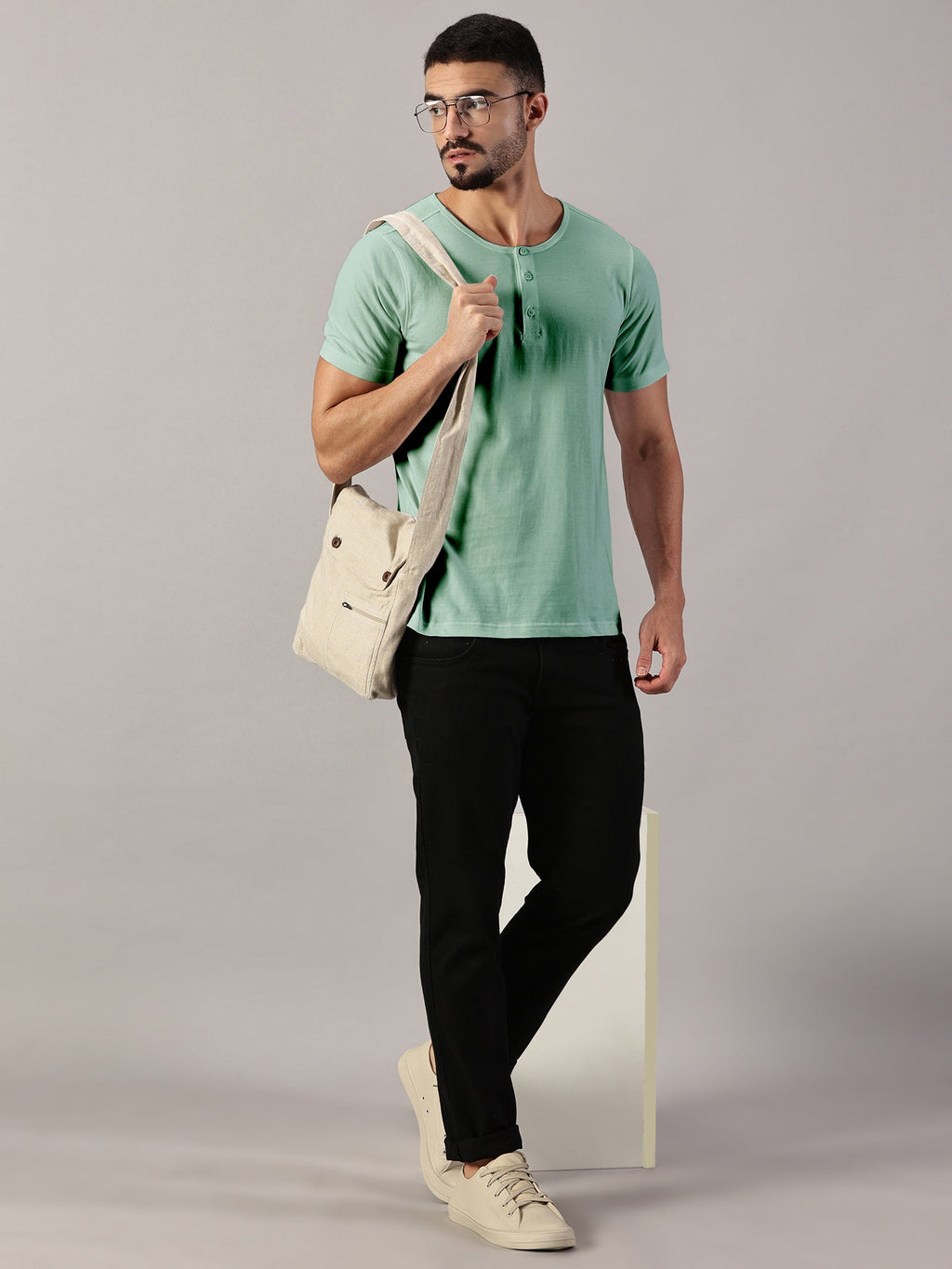Casuals : Henley Neck T-Shirt