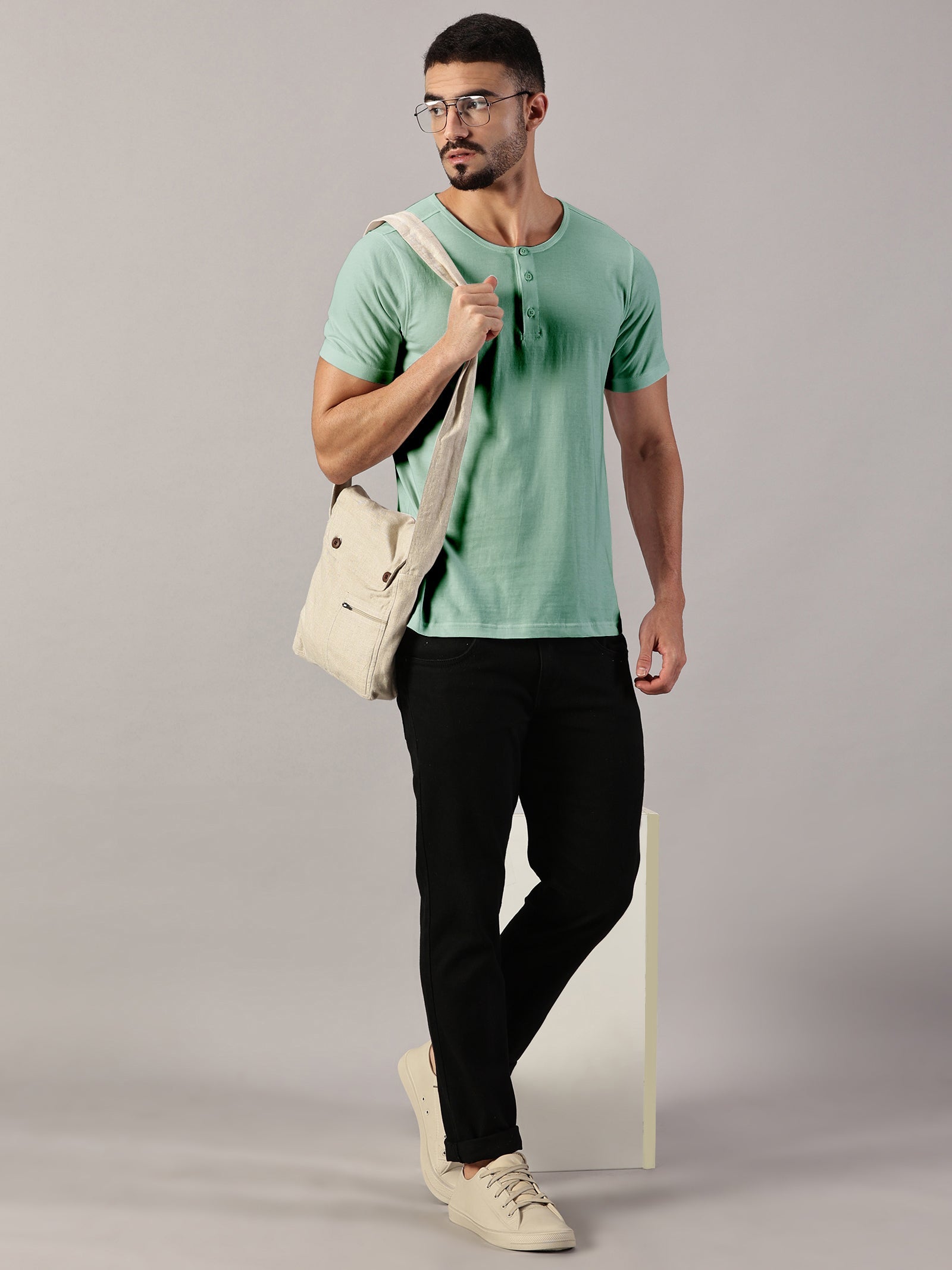 Casuals : Henley Neck T-Shirt