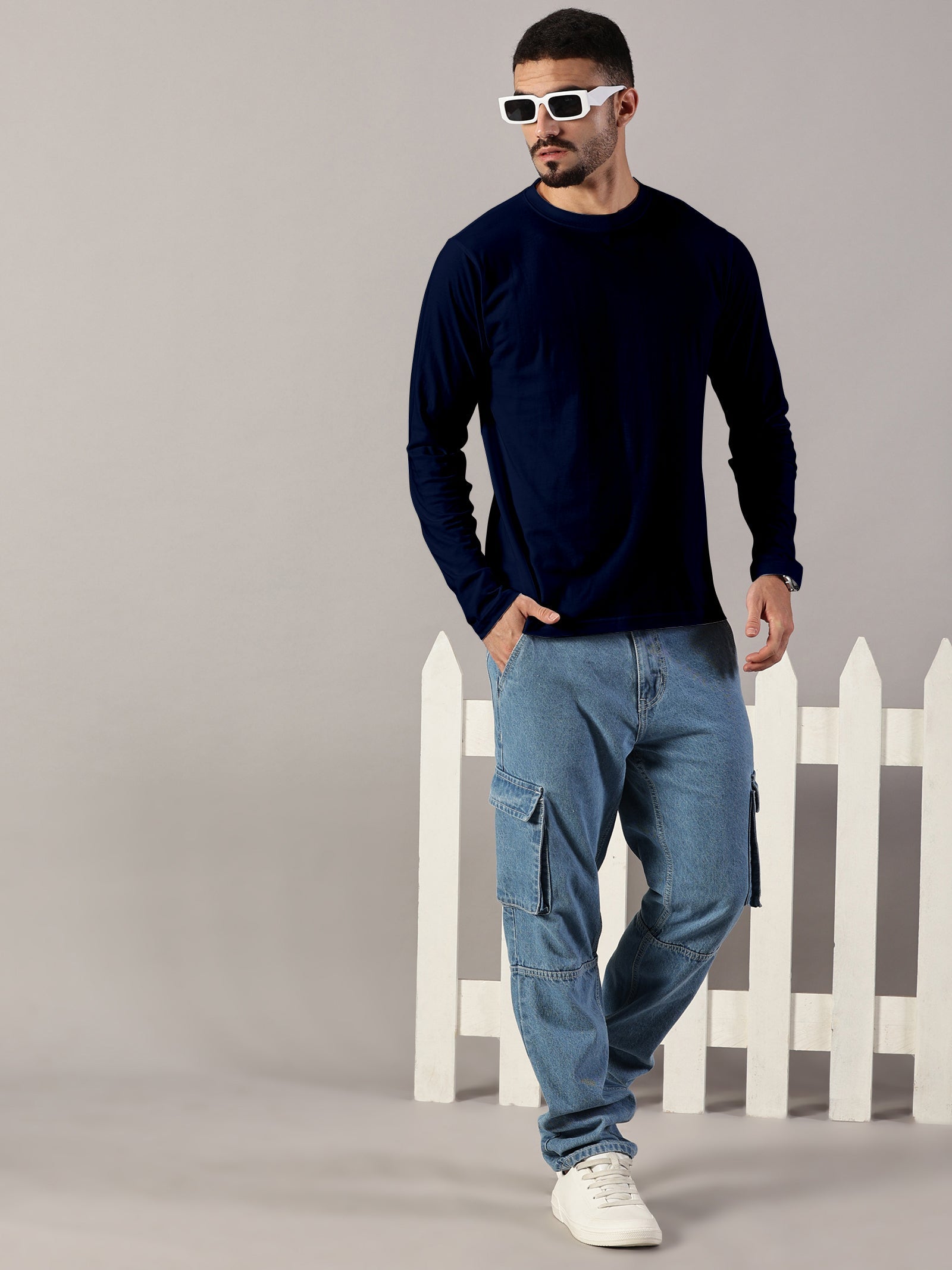 Casuals : Basic Neck T-Shirt