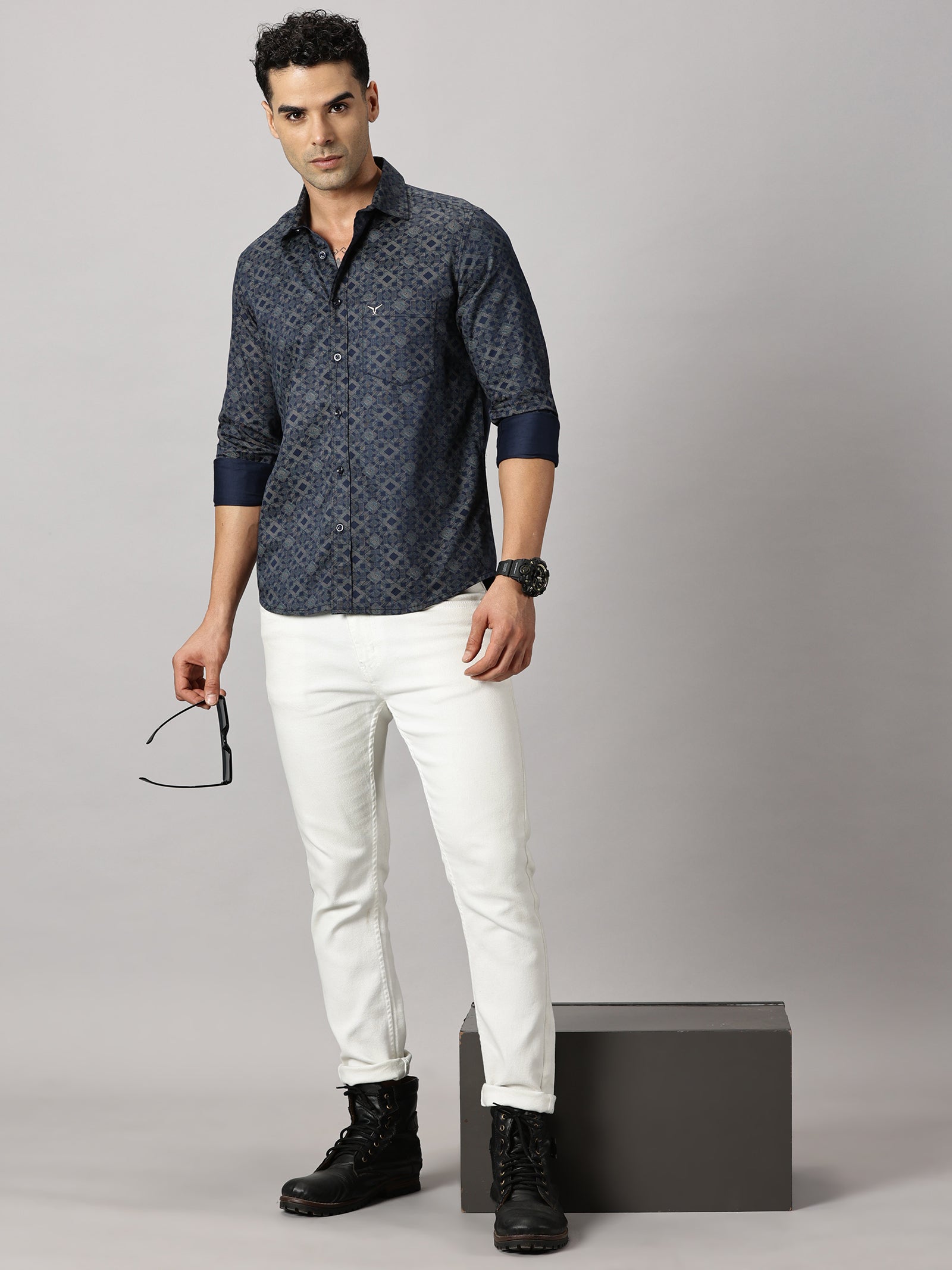 Casuals : Geometric Textured Shirt