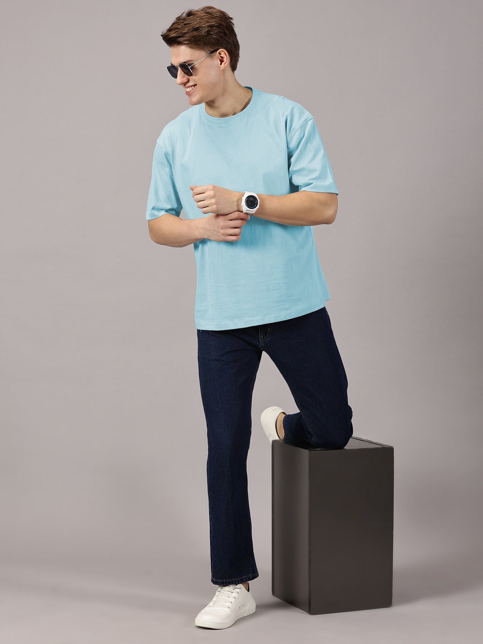 Oversized : Dropshoulder T-Shirt