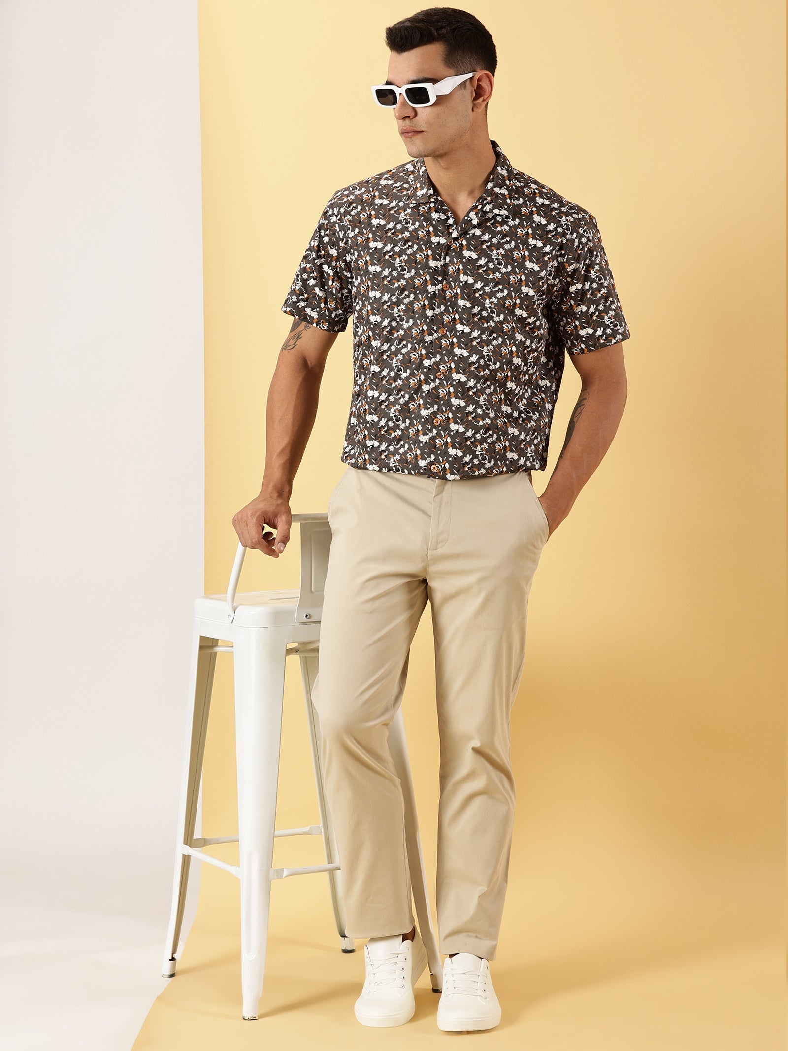 Casuals : Chinos Pant