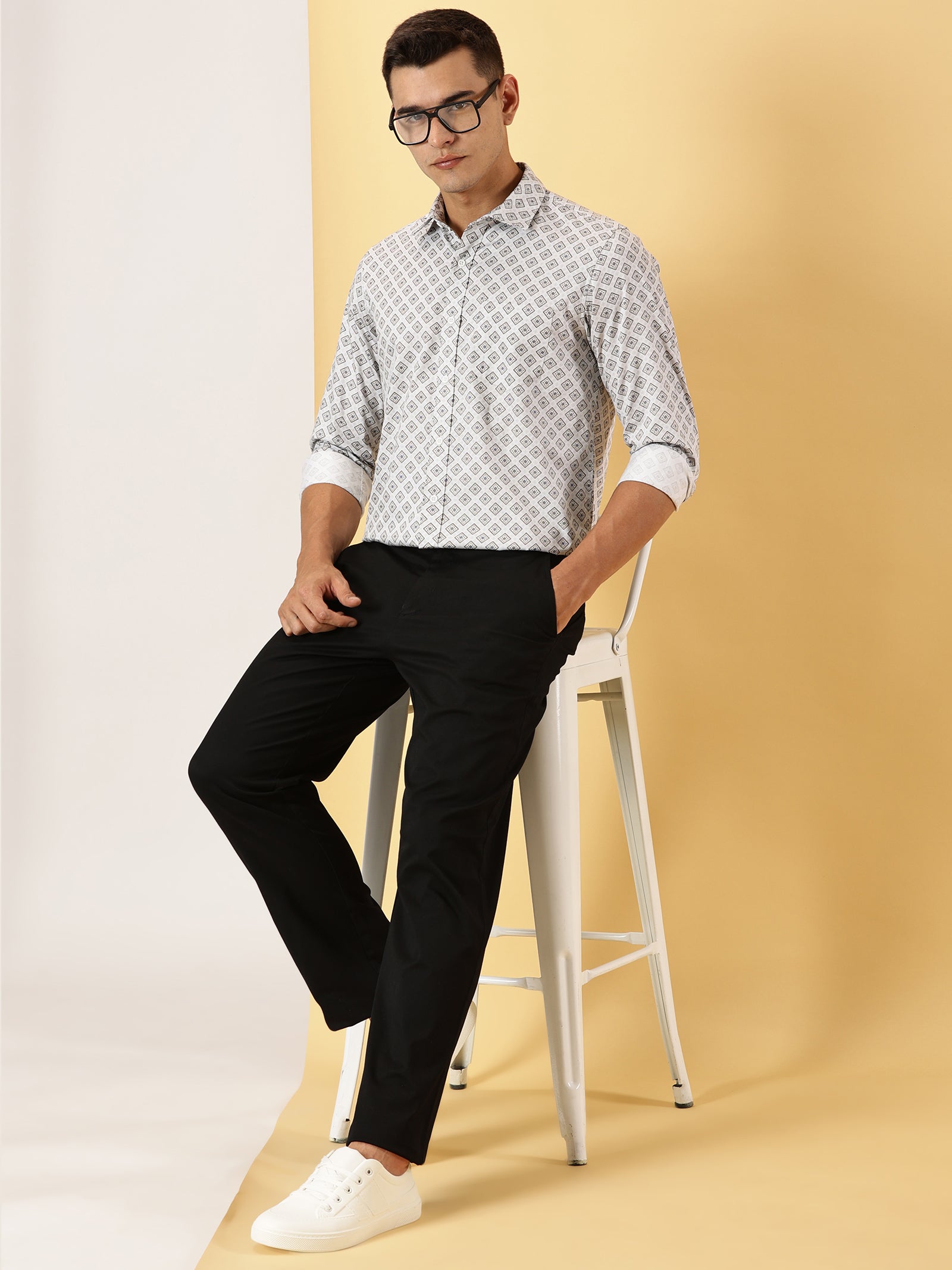 Casuals : Geometric Print fullsleeve shirt