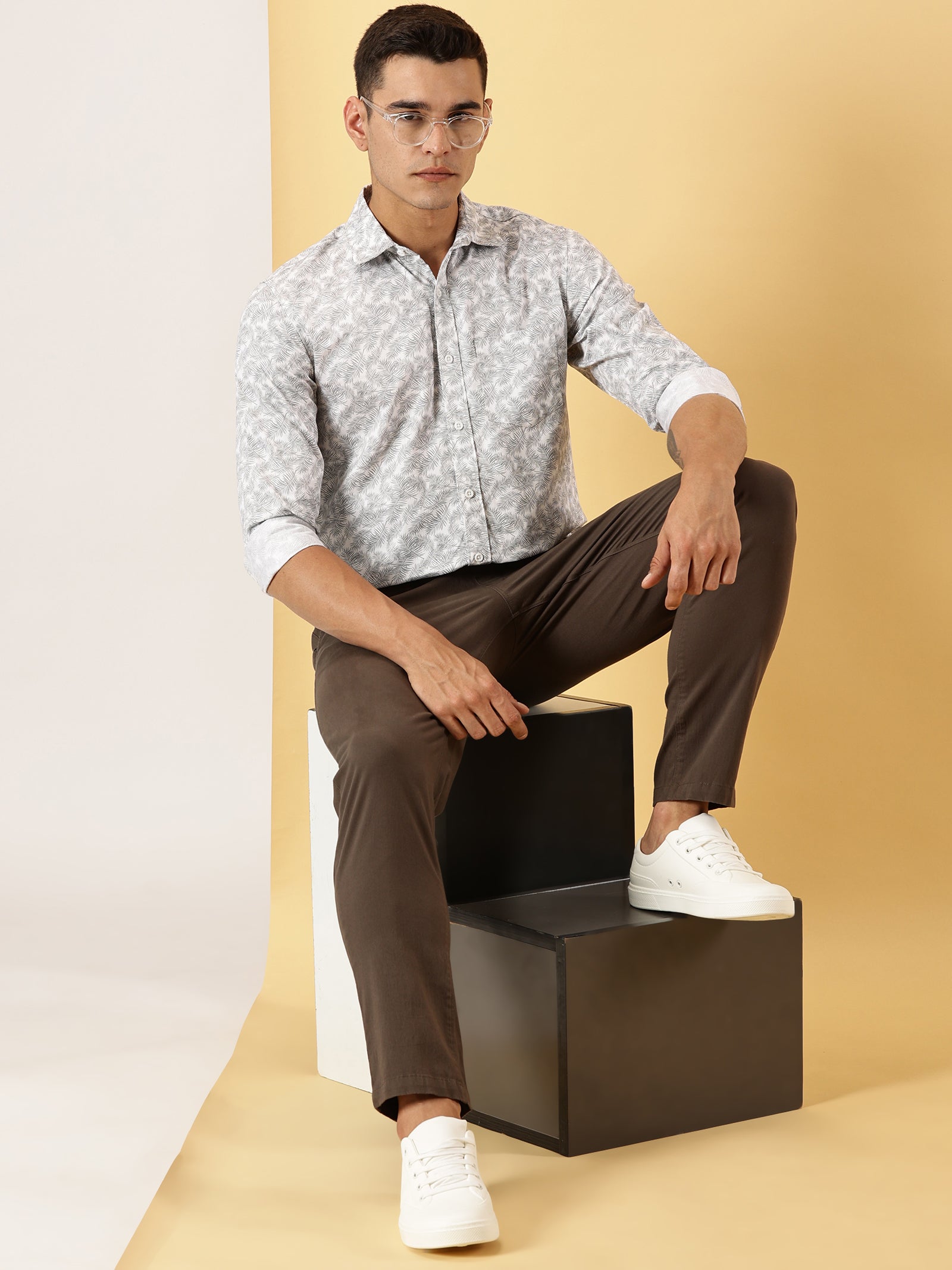 Casuals : Leaf Print full sleeve shirt