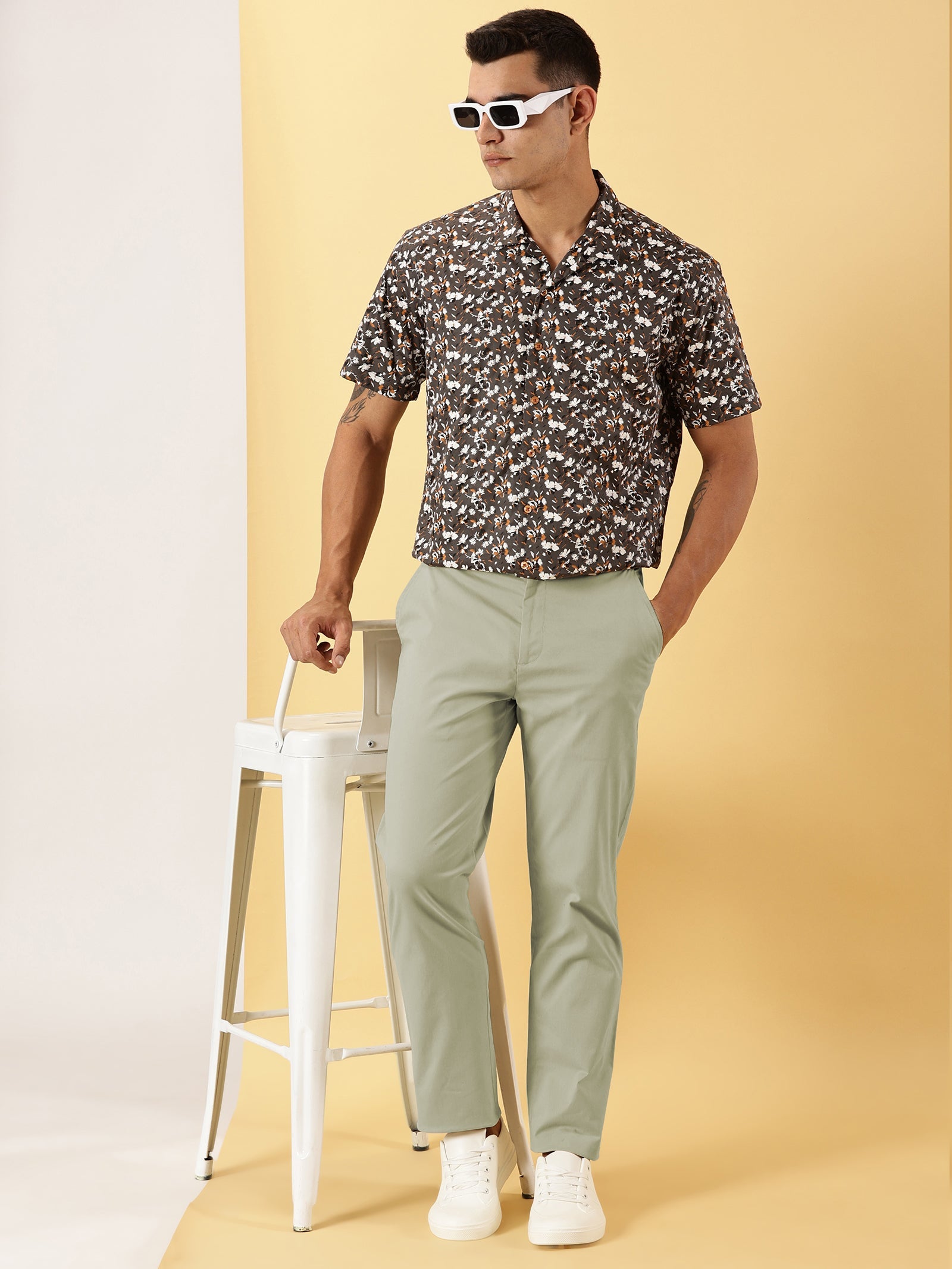 Casuals : Chinos Pant