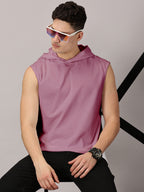 T-Shirt : Strive Hooded vest