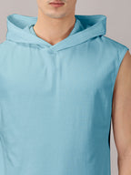 T-Shirt : Strive Hooded vest