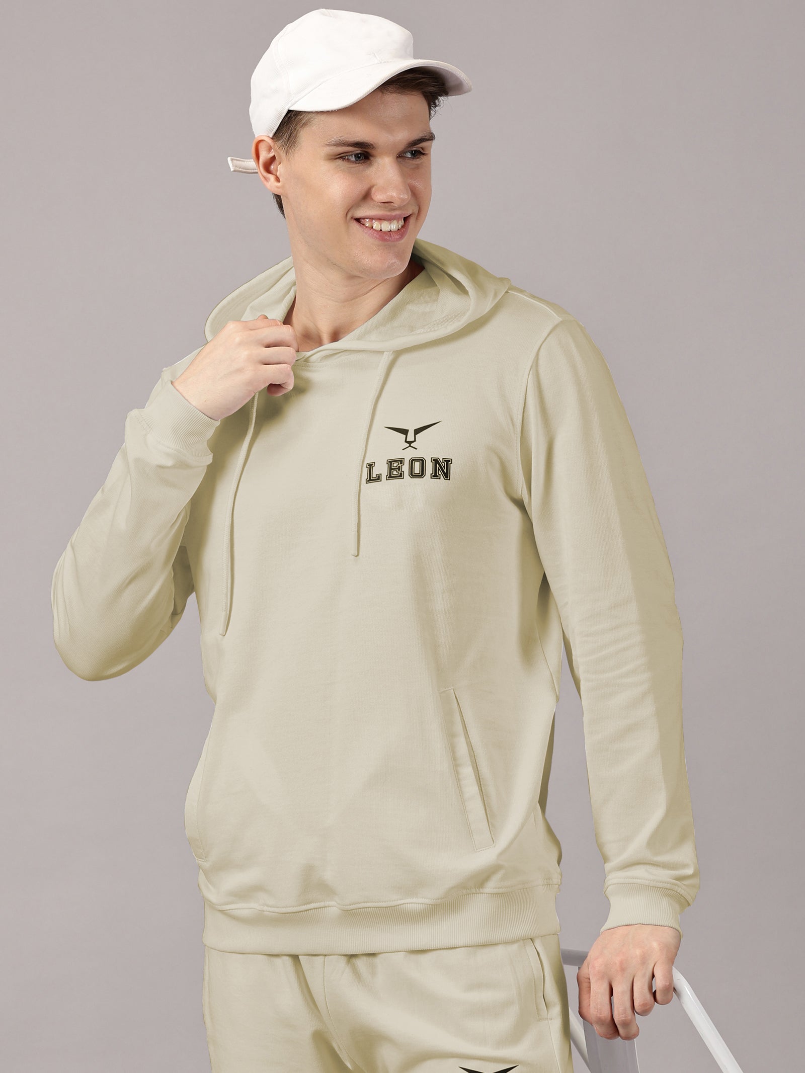 active wear : Sports Hoodie