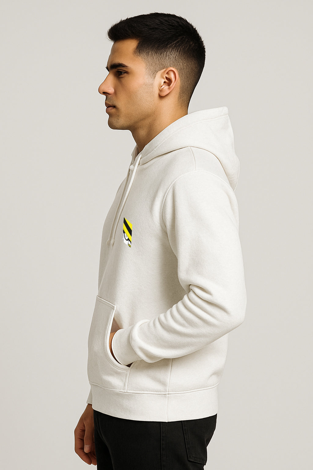 Sweatshirt : Luffy Printed Kangaroo pocket Hoodie