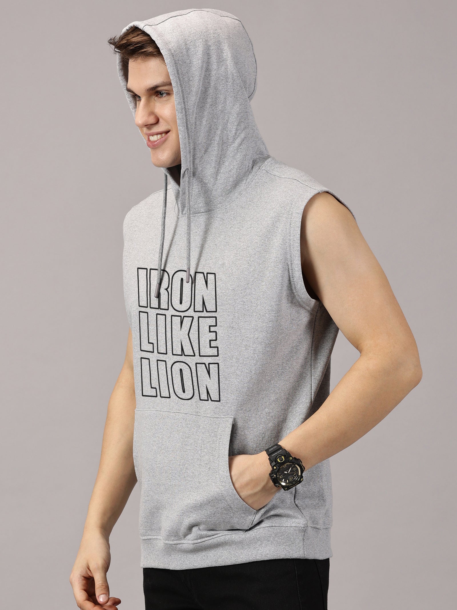 Sweatshirt :Ironlikelion Printed Sleeveless Hoodie
