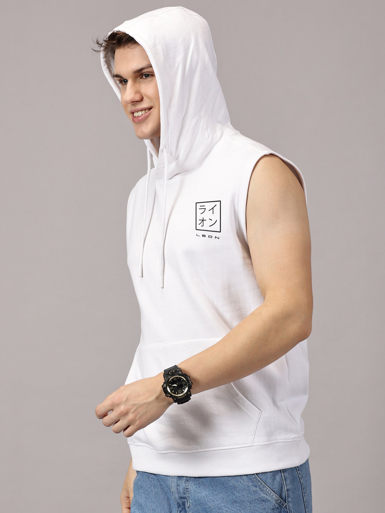Sweatshirt :Leonstamp Printed Sleeveless Hoodie