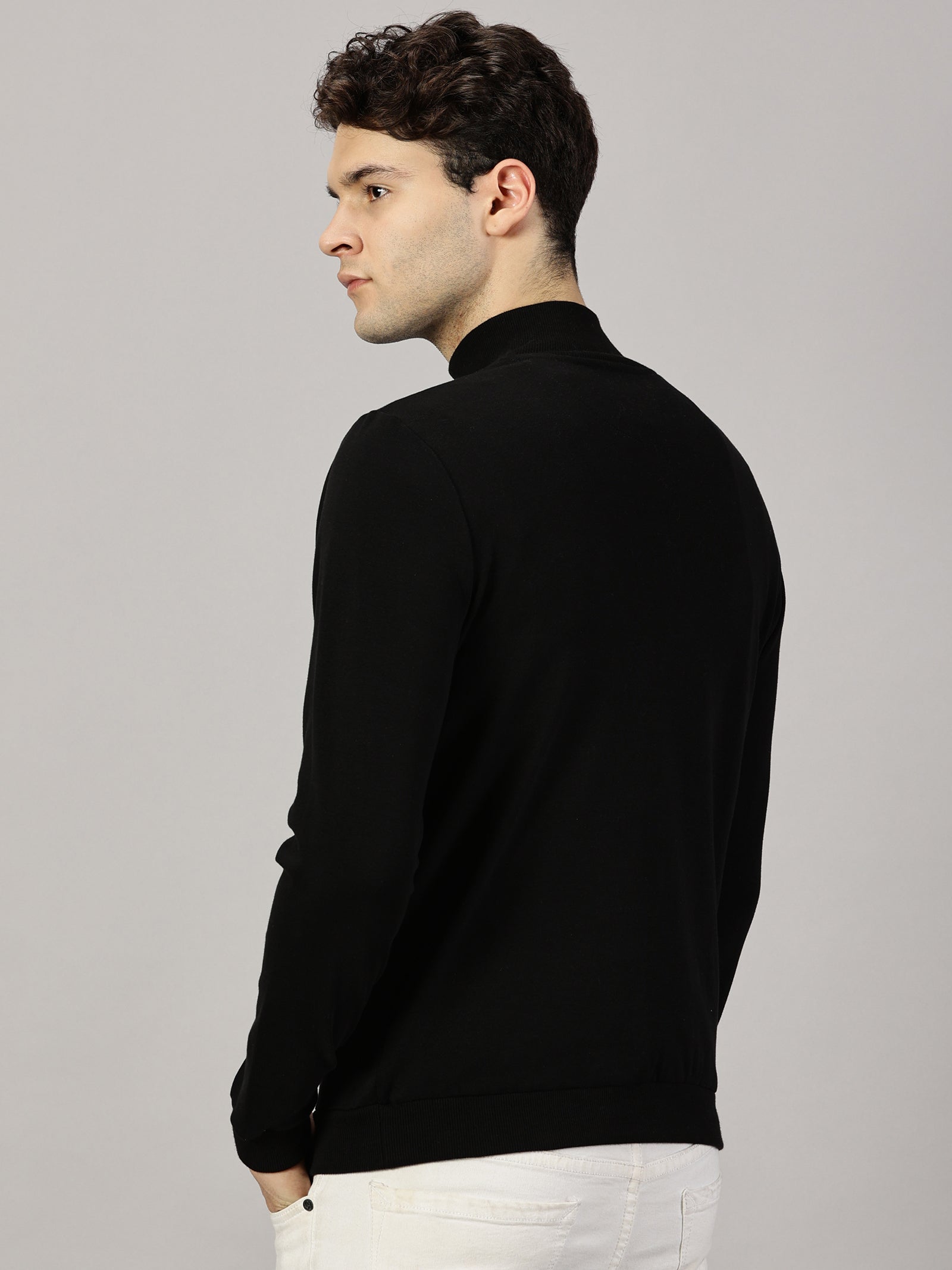 Sweatshirt : High Neck Half Zipper
