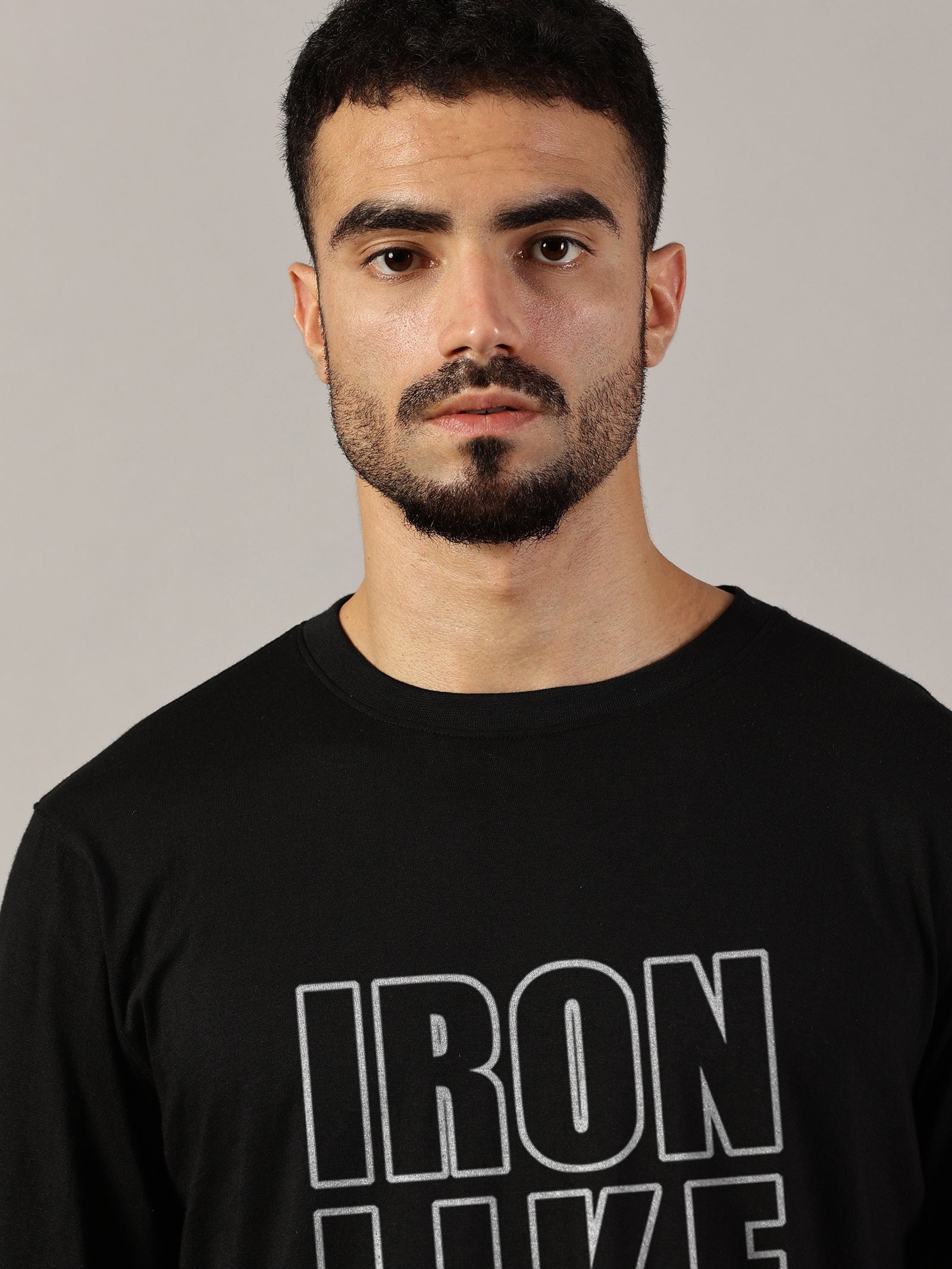 Basics : Iron Like Lion T-Shirt