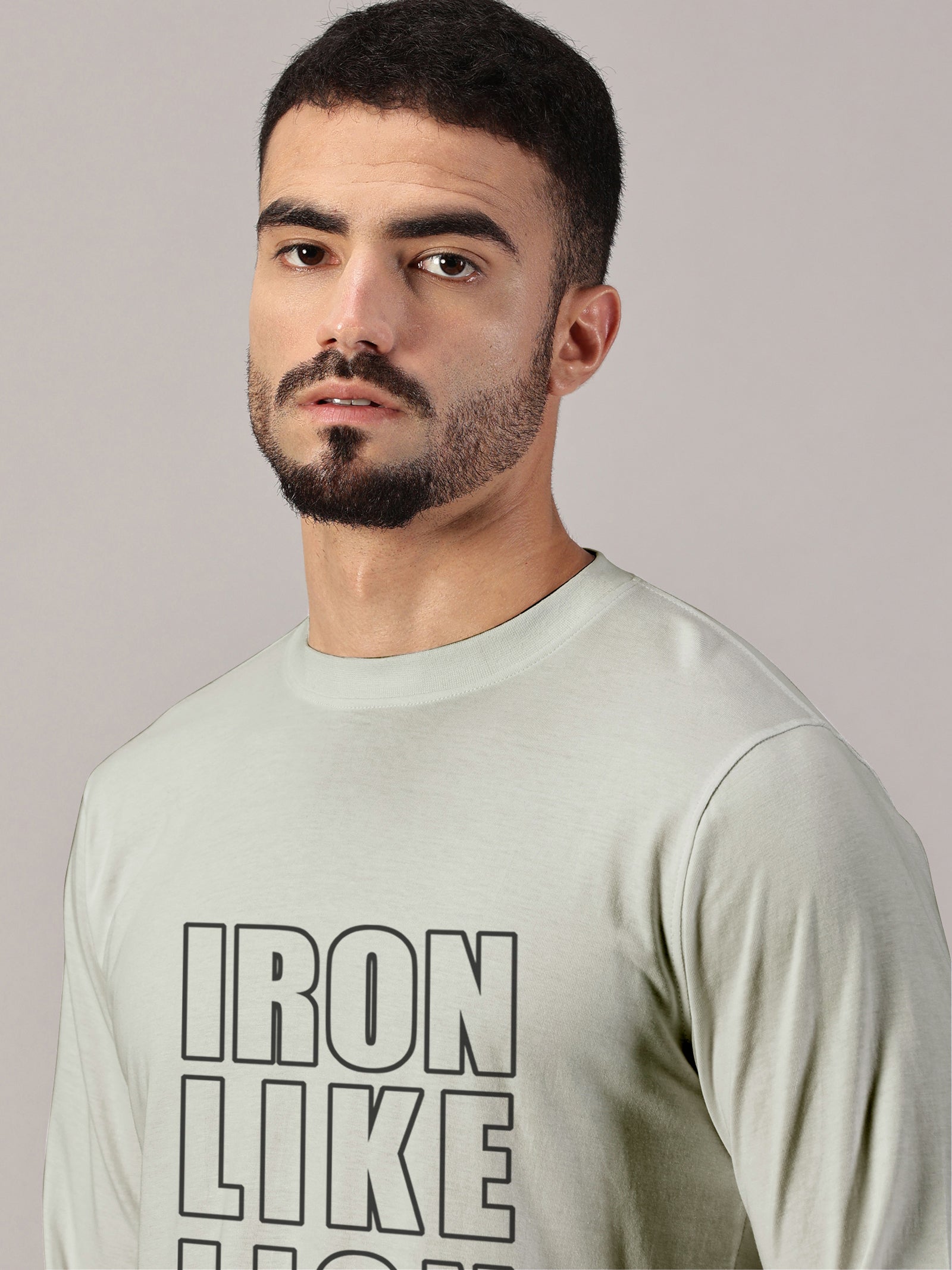 Basics : Iron Like Lion T-Shirt