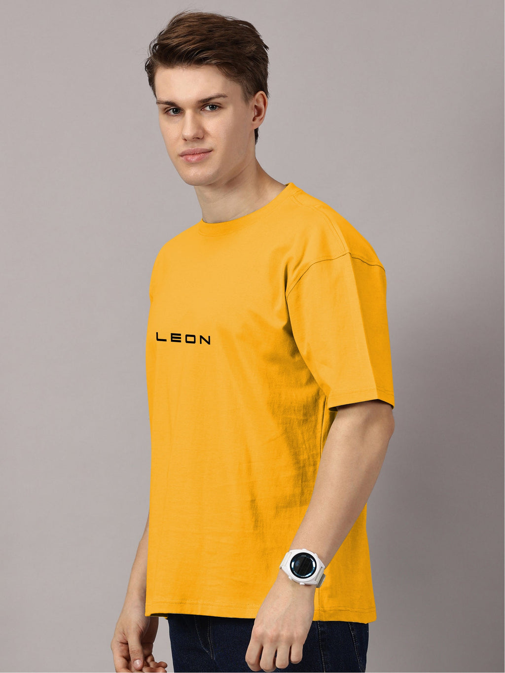 Oversized : LEON Printed T-Shirt