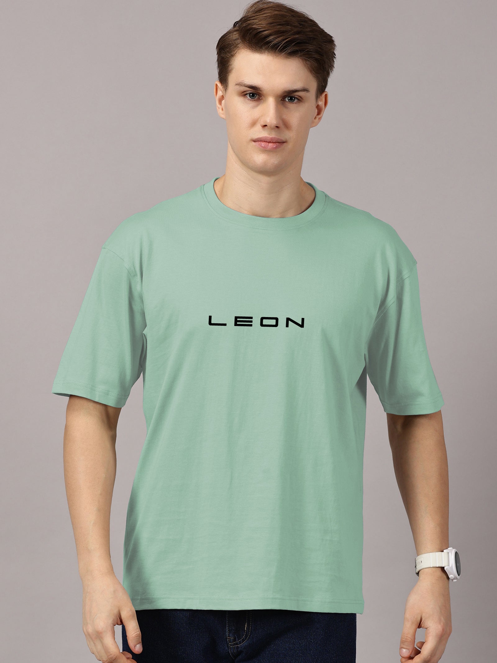 Oversized : LEON Printed T-Shirt