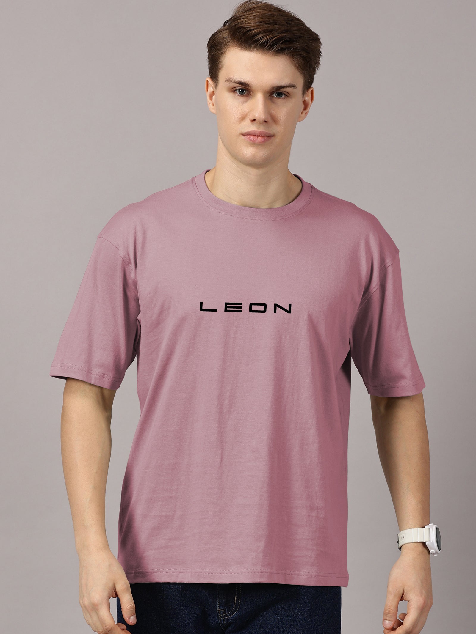 Oversized : LEON Printed T-Shirt