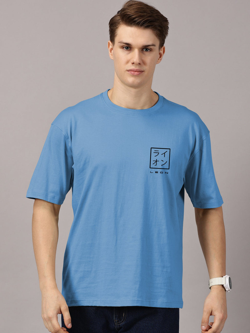 Oversized : Leon Stamp Printed T-Shirt